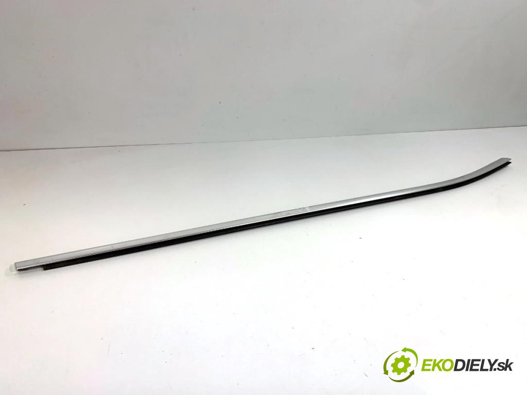 BMW F25 SUV 2013 135 kW xDrive 20 d 1995 lišta Sbírání: přední část pravý