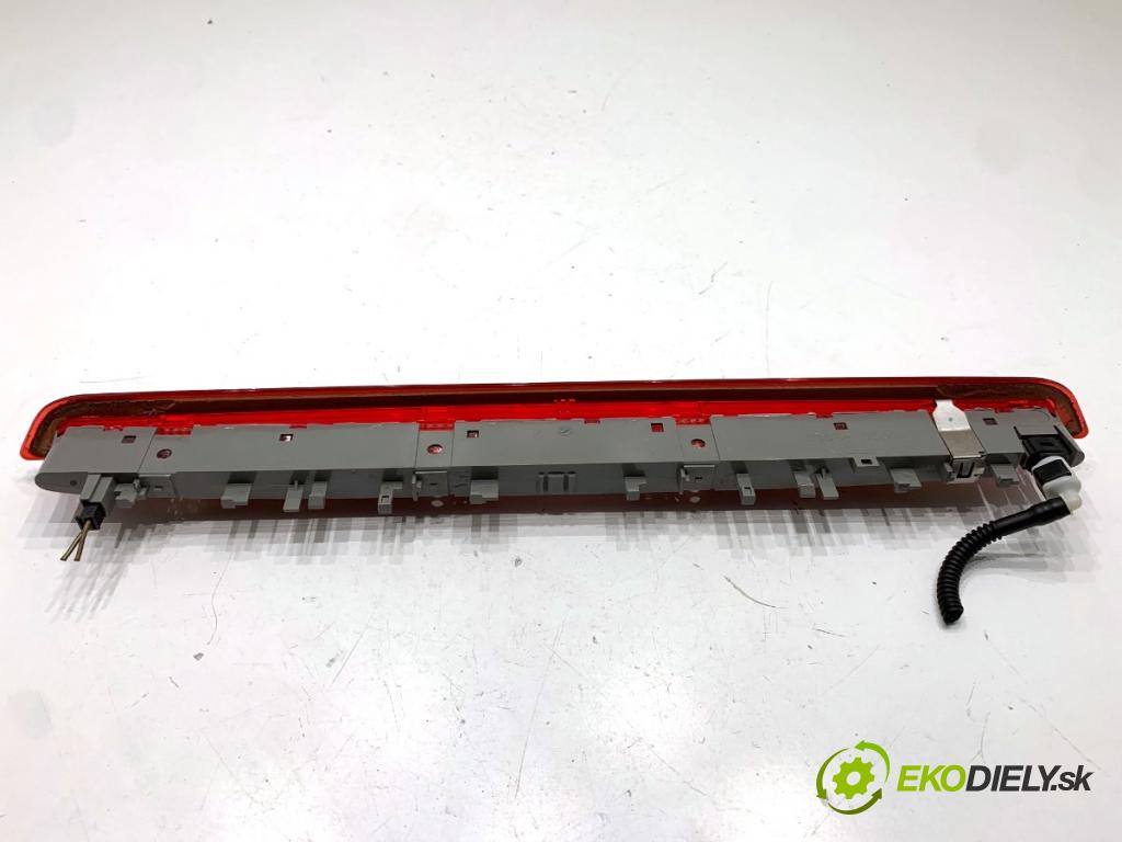 BMW F25 SUV 2013 135 kW xDrive 20 d 1995 světlo brzdových světel 7217304