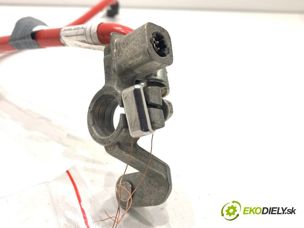 BMW F25 SUV 2013 135 kW xDrive 20 d 1995 svorka plus 9213668