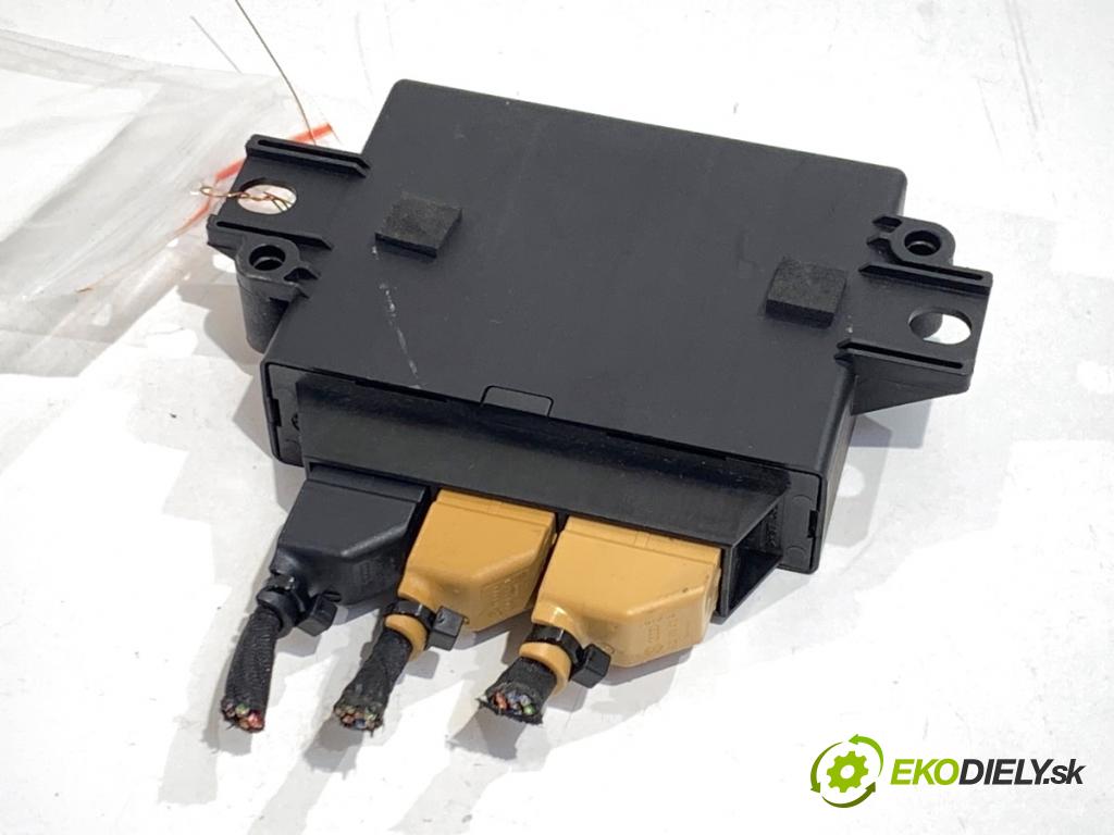 VW PASSAT B7 Kombi 2012 100 kW 2.0 TDI 1968 Modul PDC 3AE919475B (Riadiaca jednotka ostatné)