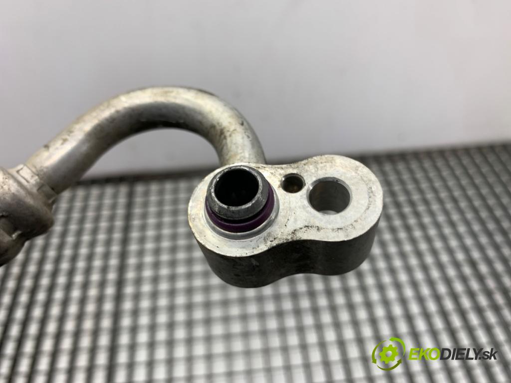 MERCEDES-BENZ X204 SUV 2012 125 kW 220 CDI (204.902) 2143 rúrka klimatizace A2048305616 (Trubka klimatizace)