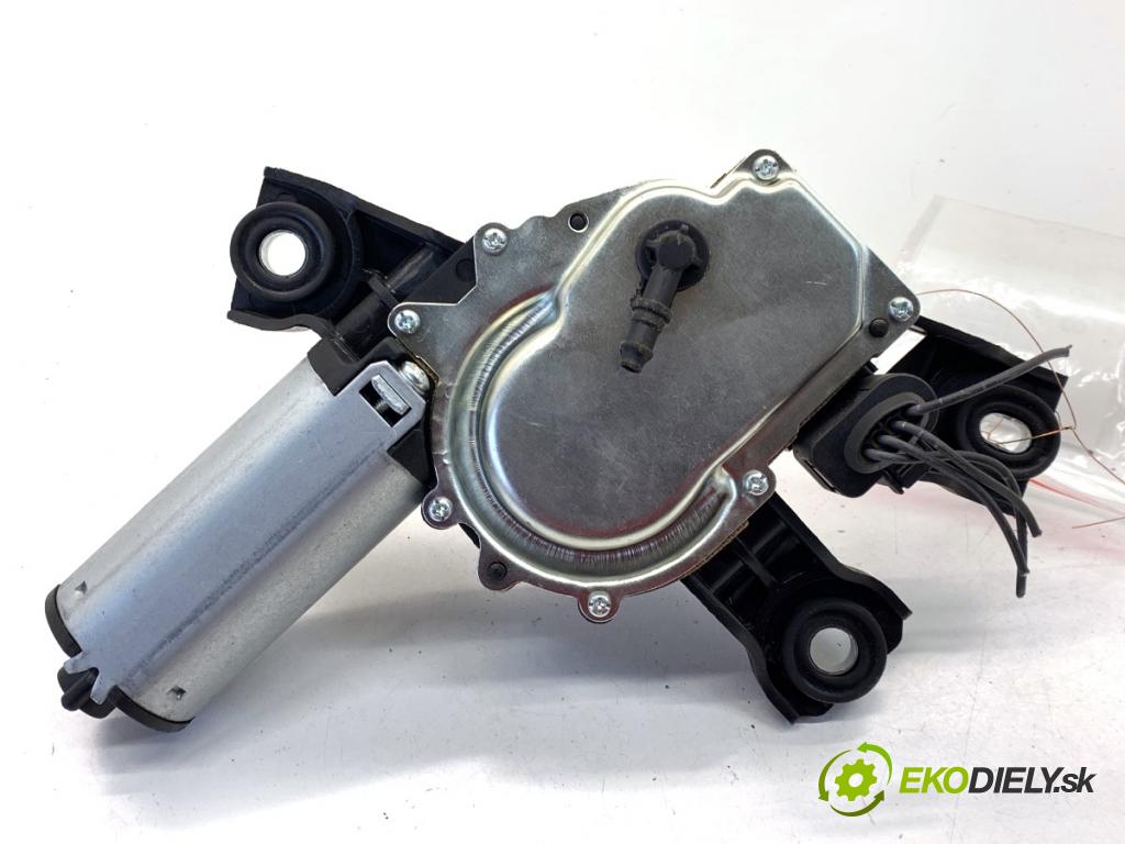 VW PASSAT B6 Kombi 2005 103 kW 2.0 TDI 1968 Motor stieračov zad 