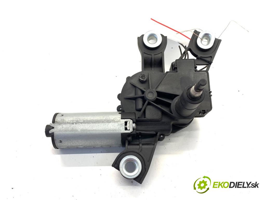 VW PASSAT B6 Kombi 2005 103 kW 2.0 TDI 1968 Motor stieračov zad