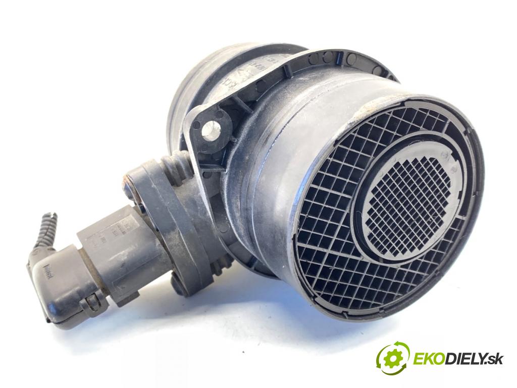 VW PASSAT B6 Kombi 2005 103 kW 2.0 TDI 1968 Váha vzduchu 074906461B (Váha vzduchu)