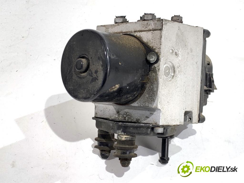 VW PASSAT B6 Kombi 2005 103 kW 2.0 TDI 1968 pumpa ABS 3C0614095M (Pumpa ABS)