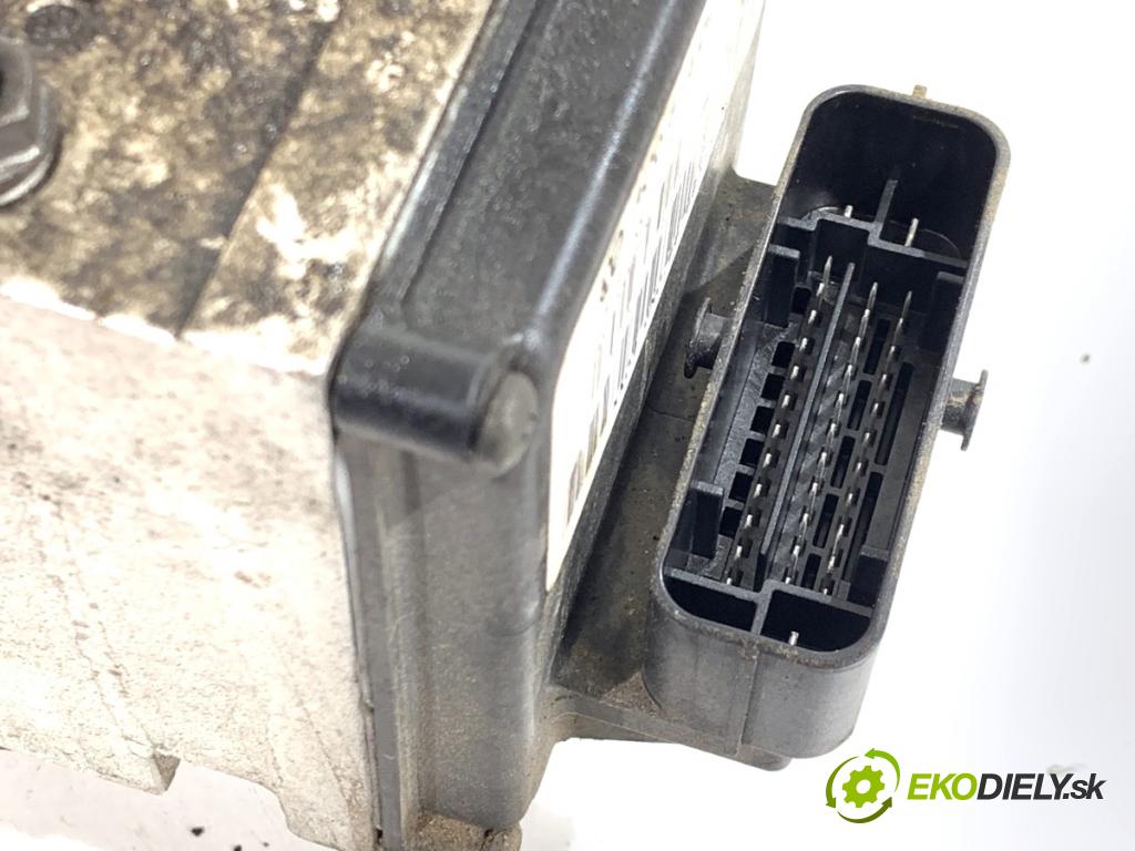 VW PASSAT B6 Kombi 2005 103 kW 2.0 TDI 1968 Pumpa ABS 3C0614095M (Pumpa ABS)