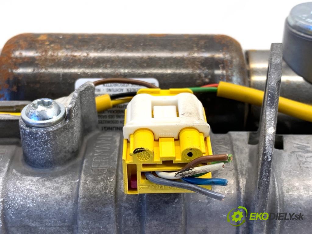 VW PASSAT B6 Kombi 2005 103 kW 2.0 TDI 1968 AirBag spolujazdca 3C0880204B (Airbag)