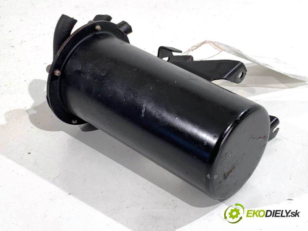VW PASSAT B6 Kombi 2005 103 kW 2.0 TDI 1968 obal filtra paliva  (Kryt palivového filtru)