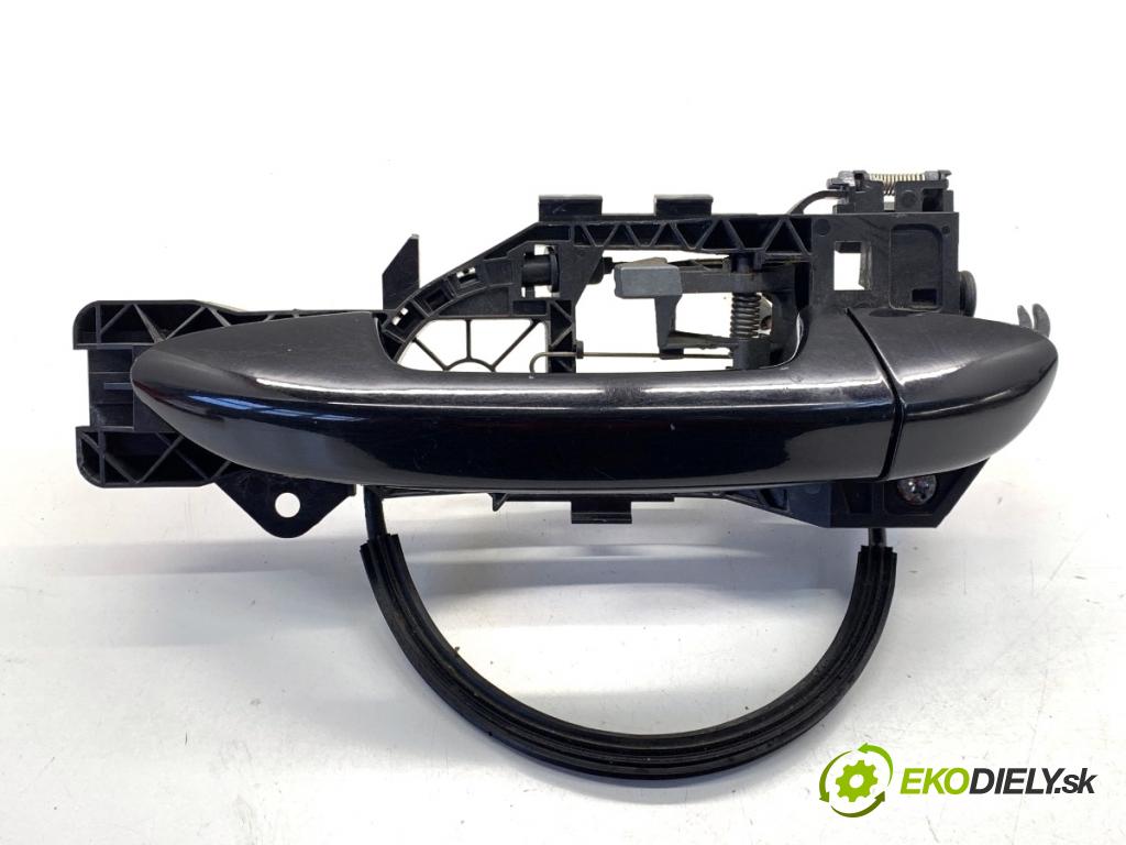 VW PASSAT B6 Kombi 2005 103 kW 2.0 TDI 1968 klika vnejší levý přední část 