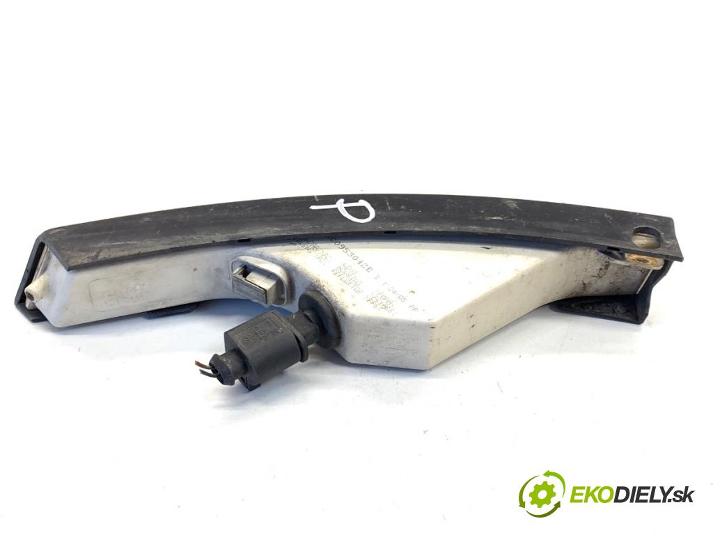 VW PASSAT B6 Kombi 2005 103 kW 2.0 TDI 1968 Smerovka pravy predný 3C0953042E (Kľučka dverí ostatné)