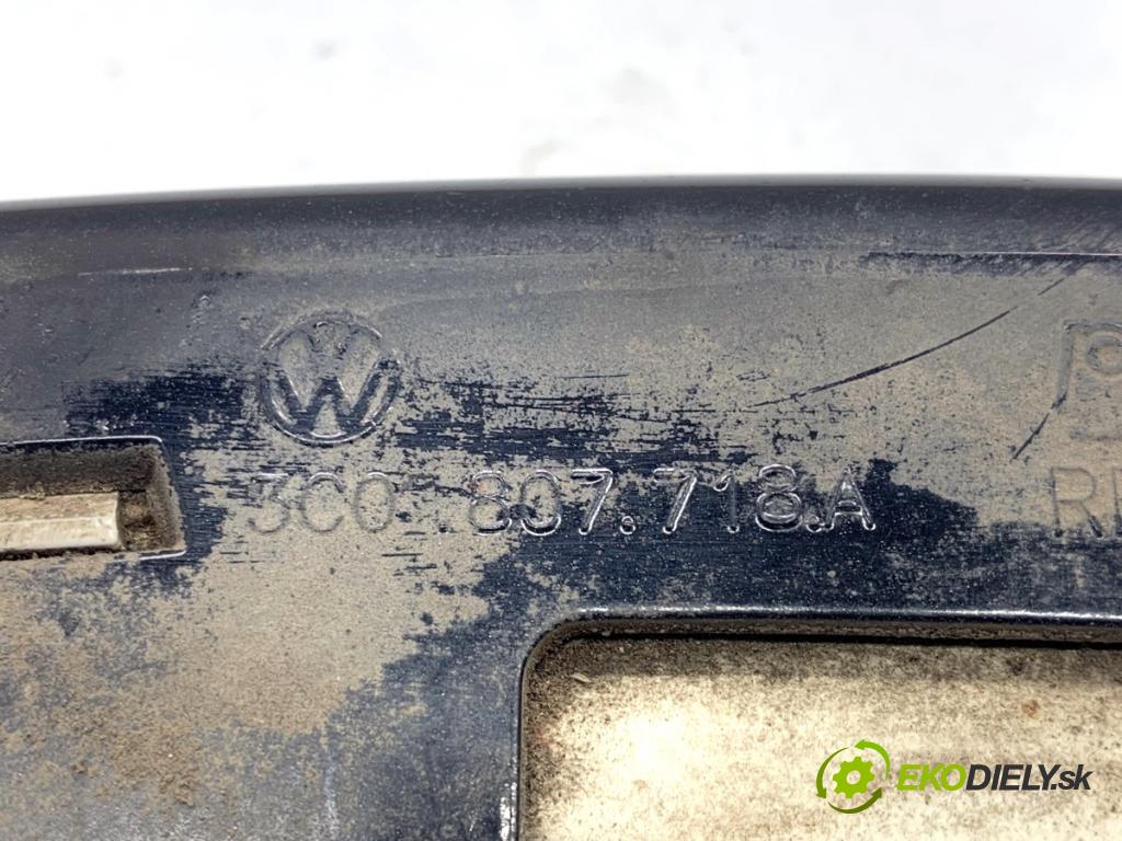VW PASSAT B6 Kombi 2005 103 kW 2.0 TDI 1968 Smerovka pravy predný 3C0953042E (Kľučka dverí ostatné)