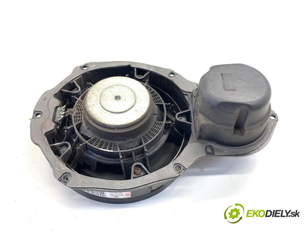 VW PASSAT B6 Kombi 2005 103 kW 2.0 TDI 1968 reproduktor dveře přední část levý 3C0035454