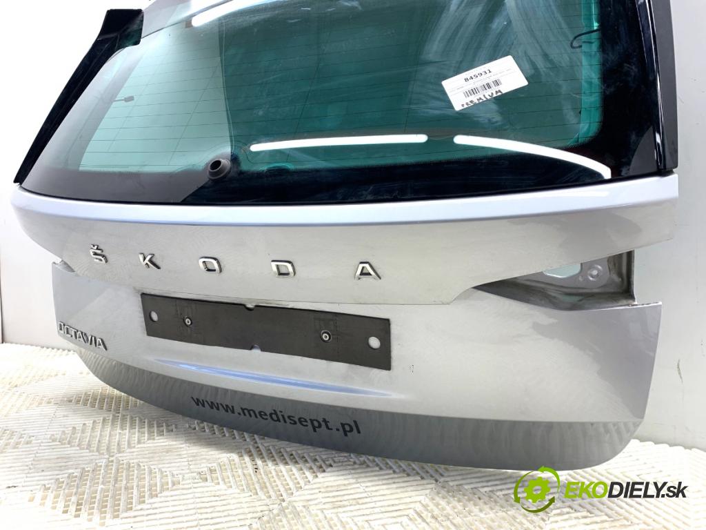 SKODA OCTAVIA IV Kombi 2023 110 kW 2.0 TDI 1968 kapota zad LA7W LA7W