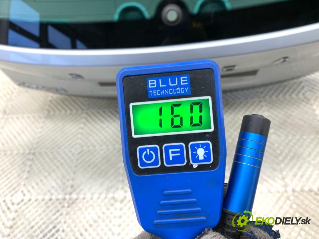 SKODA OCTAVIA IV Kombi 2023 110 kW 2.0 TDI 1968 kapota zad LA7W LA7W