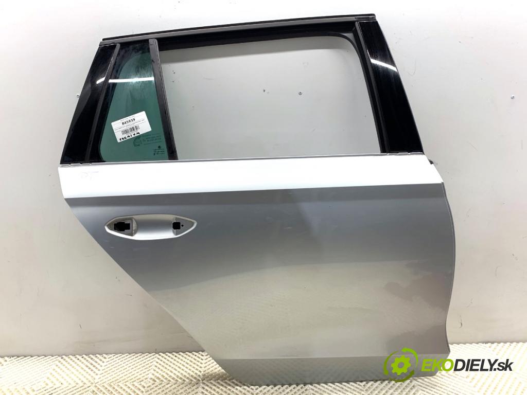 SKODA OCTAVIA IV Kombi 2023 110 kW 2.0 TDI 1968 dveře pravý zadní část LA7W LA7W