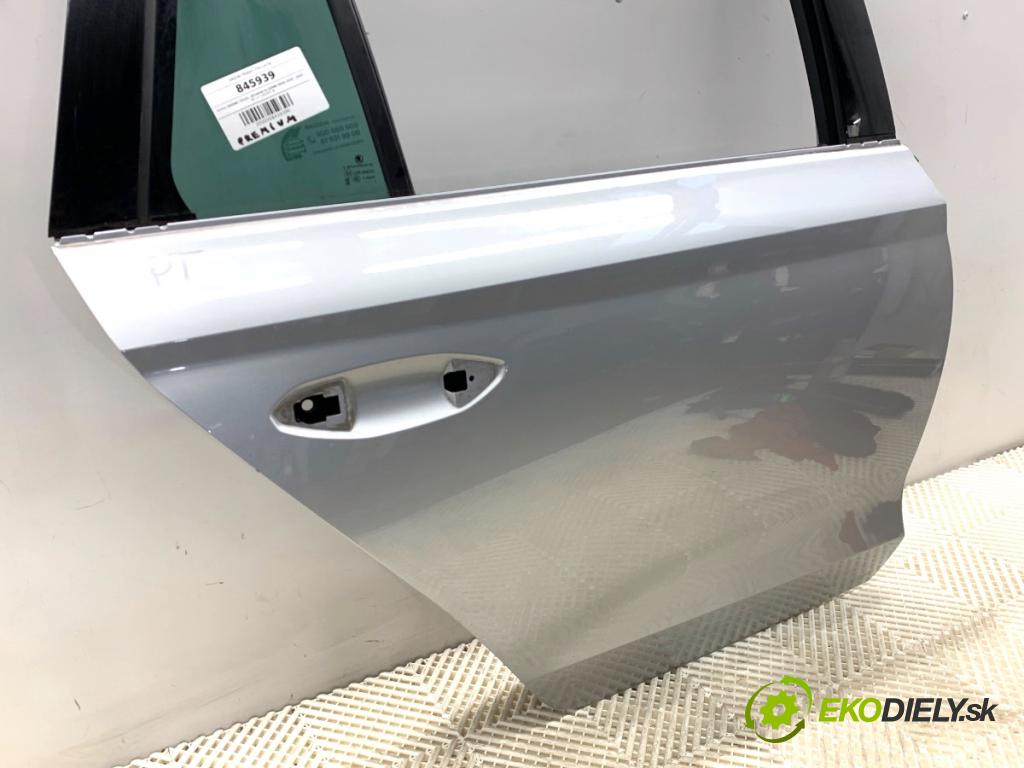 SKODA OCTAVIA IV Kombi 2023 110 kW 2.0 TDI 1968 dveře pravý zadní část LA7W LA7W