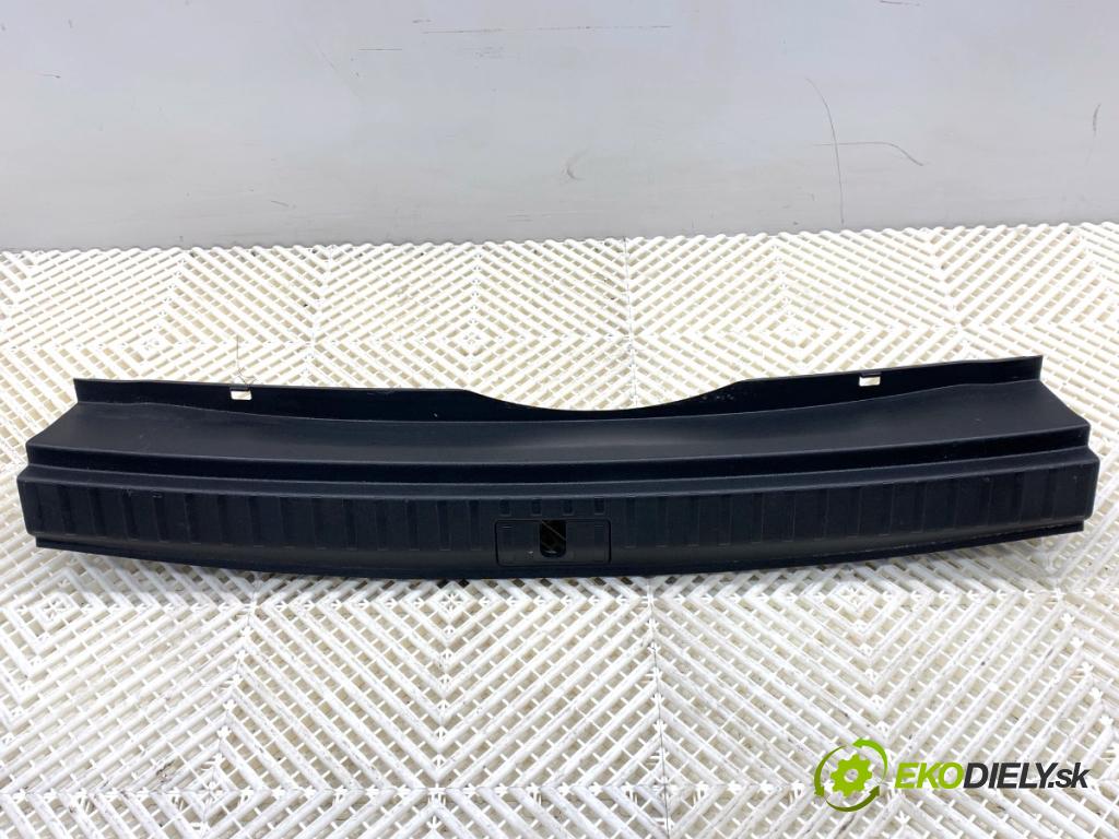 SKODA OCTAVIA IV Kombi 2023 110 kW 2.0 TDI 1968 clona prahu kufra 5E7863459A