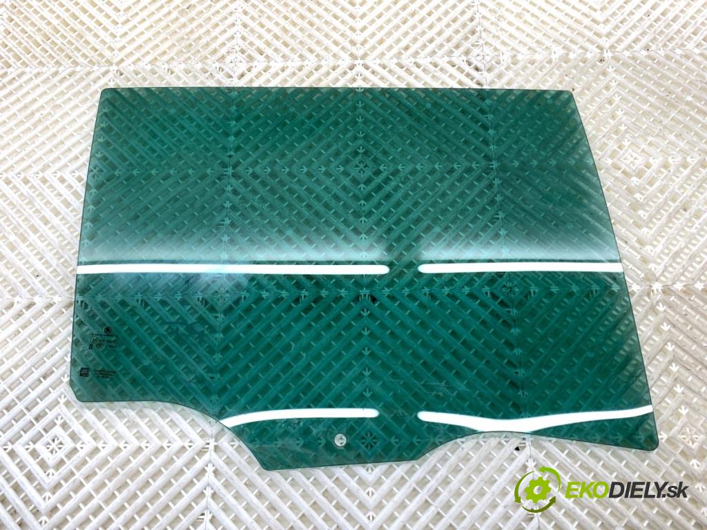 SKODA OCTAVIA IV Kombi 2023 110 kW 2.0 TDI 1968 okno pravý zadní část 5E7845206A