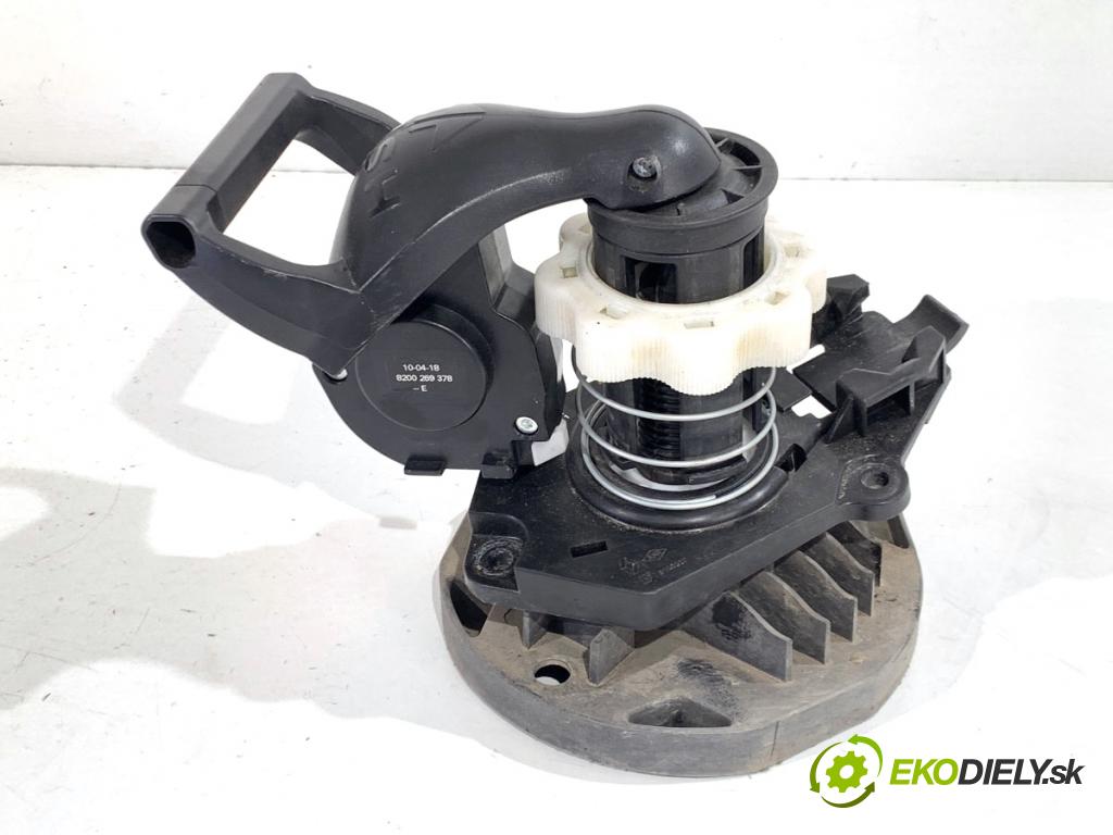 RENAULT CLIO IV liftback 2018 55 kW 1.5 dCi 75 1461 okno kolesa ZÁLOHOVANIE: 8200922466