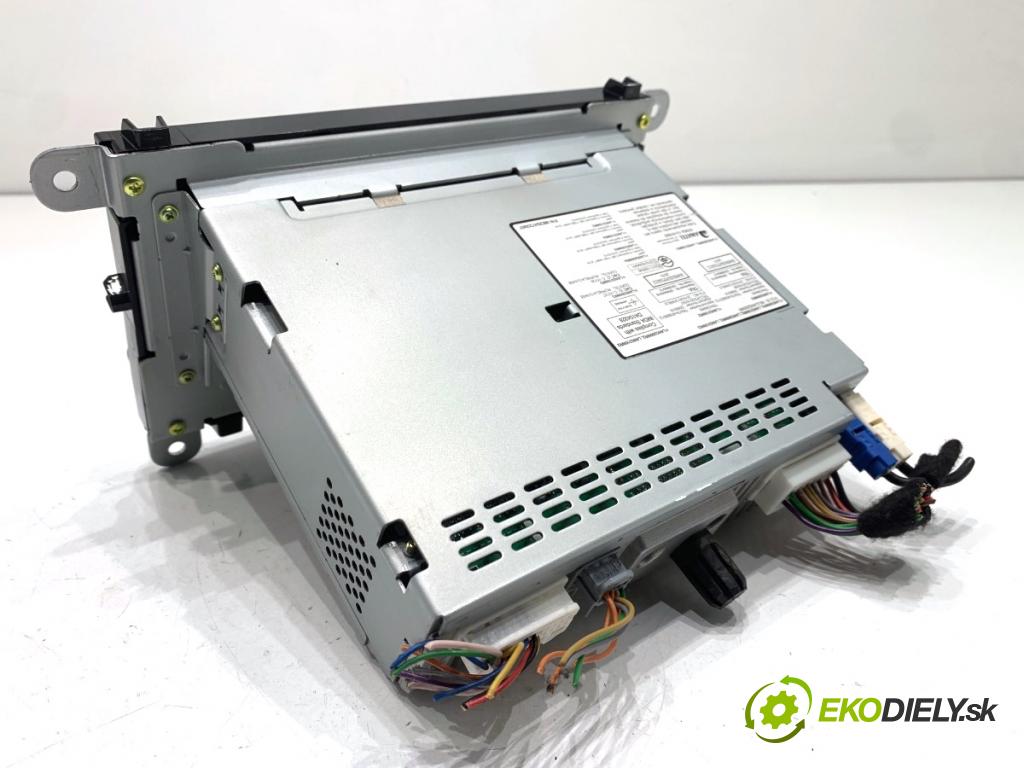 RENAULT CLIO IV liftback 2018 55 kW 1.5 dCi 75 1461 RADIO 281154500R (Audio zariadenie)