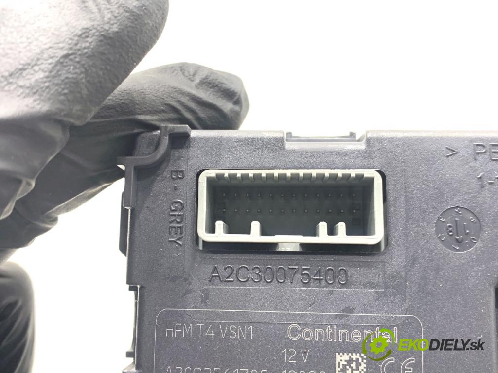 RENAULT CLIO IV liftback 2018 55 kW 1.5 dCi 75 1461 spinačka 285900636R (Spínacia skrinka)