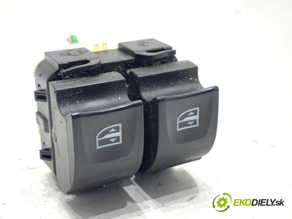 RENAULT CLIO IV liftback 2018 55 kW 1.5 dCi 75 1461 přepínač oken 254116044R (Páčky pod volantem)