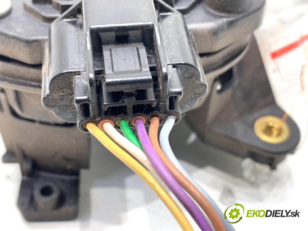 RENAULT CLIO IV liftback 2018 55 kW 1.5 dCi 75 1461 Potenciometer plynu 180029347R (Potenciometer plynového pedálu)