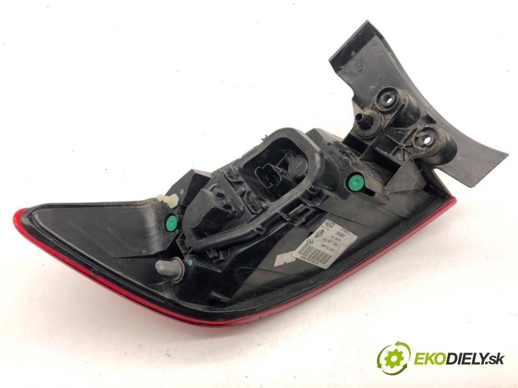 RENAULT CLIO IV liftback 2018 55 kW 1.5 dCi 75 1461 Svetlo pravy zad 265509846R