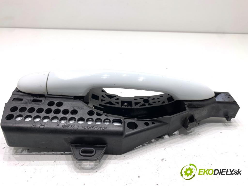 RENAULT CLIO IV liftback 2018 55 kW 1.5 dCi 75 1461 Kľučka vonkajšia pravy predný 