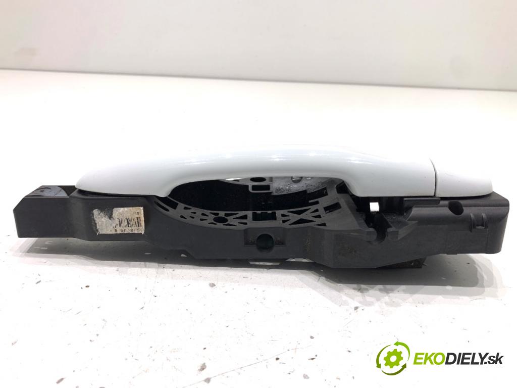 RENAULT CLIO IV liftback 2018 55 kW 1.5 dCi 75 1461 Kľučka vonkajšia pravy predný