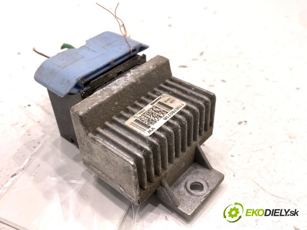 RENAULT CLIO IV liftback 2018 55 kW 1.5 dCi 75 1461 relé sviečok žhavenia 110678071R (Relé)