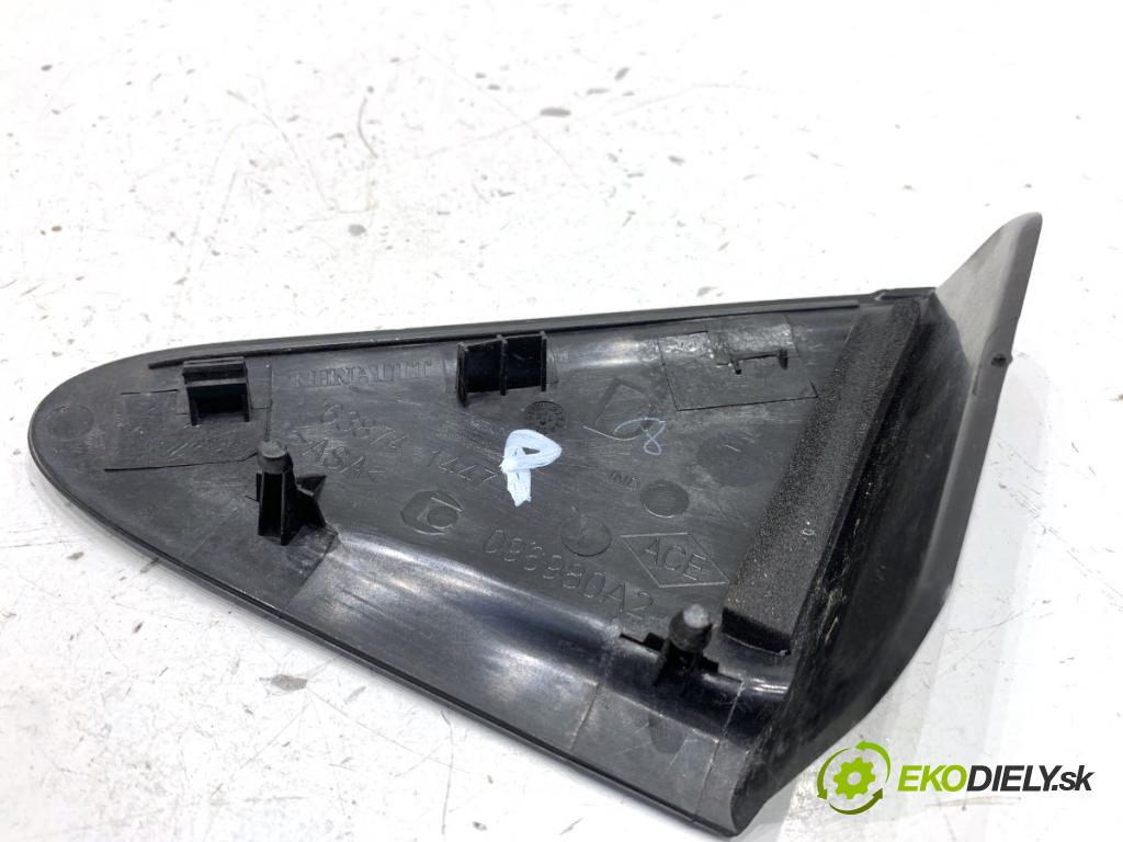 RENAULT CLIO IV liftback 2018 55 kW 1.5 dCi 75 1461 Kryt trojuholník blatníka predný pravá 638741447R