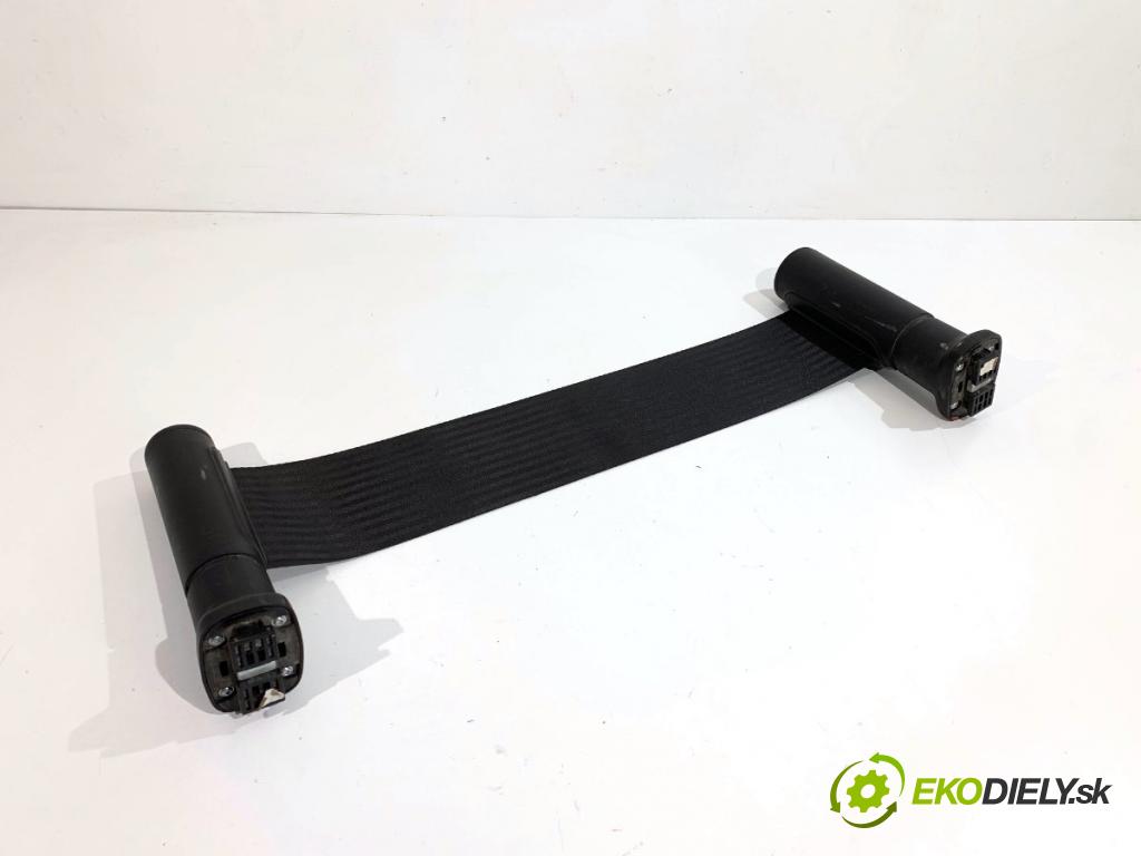 VW PASSAT B6 Kombi 2005 103 kW 2.0 TDI 1968 kroužek slimák Roleta ROZDĚLIT: kufra 4F9860378