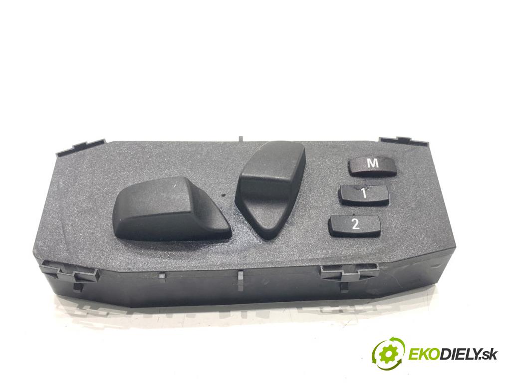 BMW F25 SUV 2013 135 kW xDrive 20 d 1995 přepínač sedačky 9275069