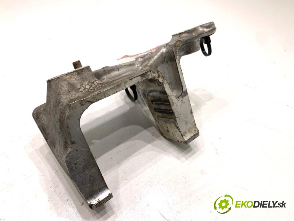 PEUGEOT 508 SW I Kombi 2017 133 kW 2.0 HDi 180 RXH 1997 držák převodovky 9675493280