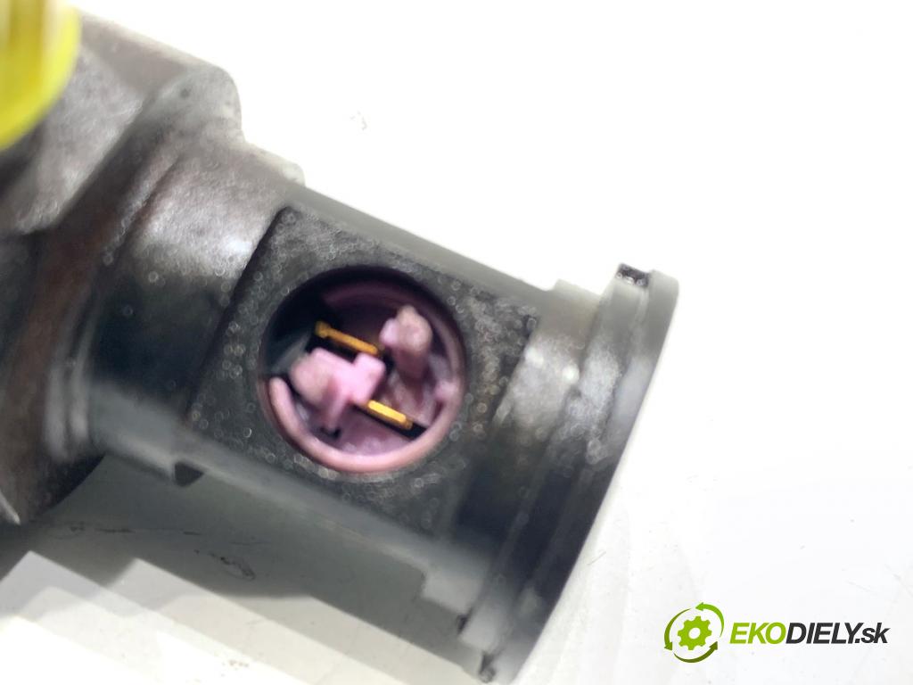 PEUGEOT 508 SW I Kombi 2017 133 kW 2.0 HDi 180 RXH 1997 vstřikovací ventily 9674984080