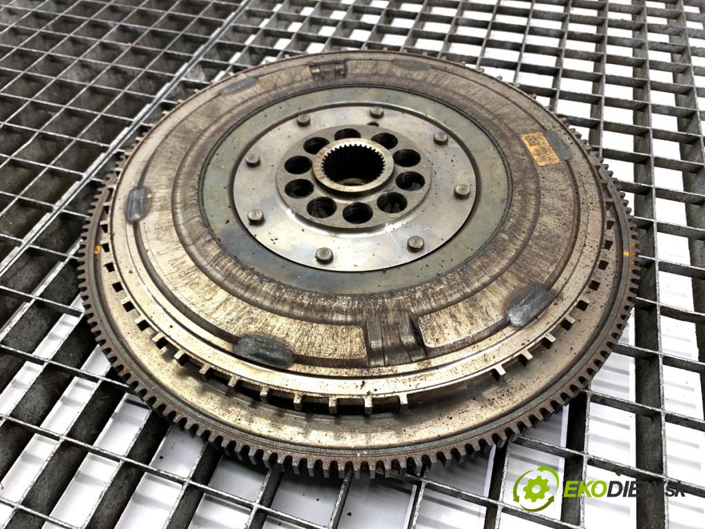 PORSCHE PANAMERA liftback 2010 294 kW 4.8 4S 4806 koleso dvojhmota 97011402022