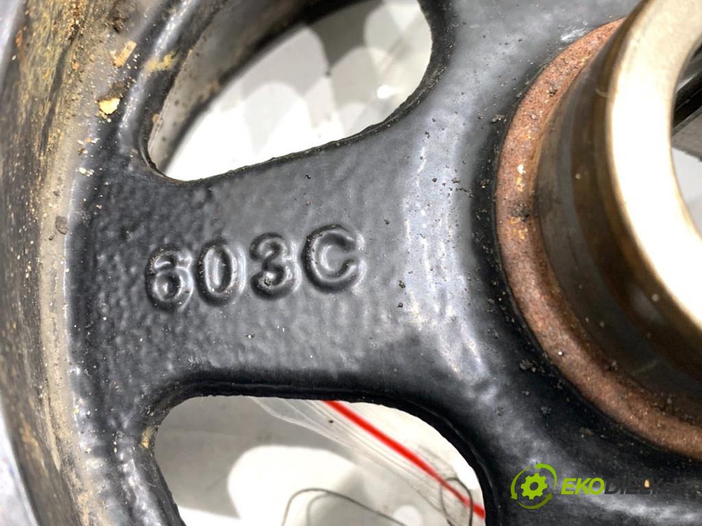 PORSCHE PANAMERA liftback 2010 294 kW 4.8 4S 4806 koleso kolesová hriadeľa  (Remenica)