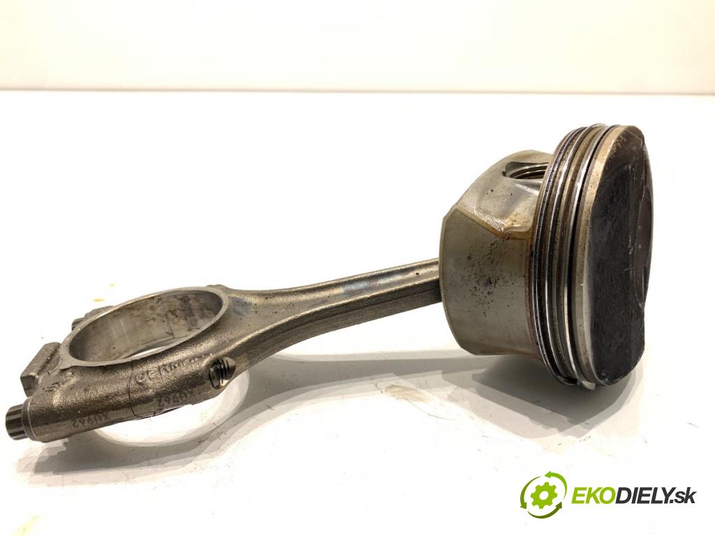 PORSCHE PANAMERA liftback 2010 294 kW 4.8 4S 4806 PIEST: ojnica 9481190R (Piest)