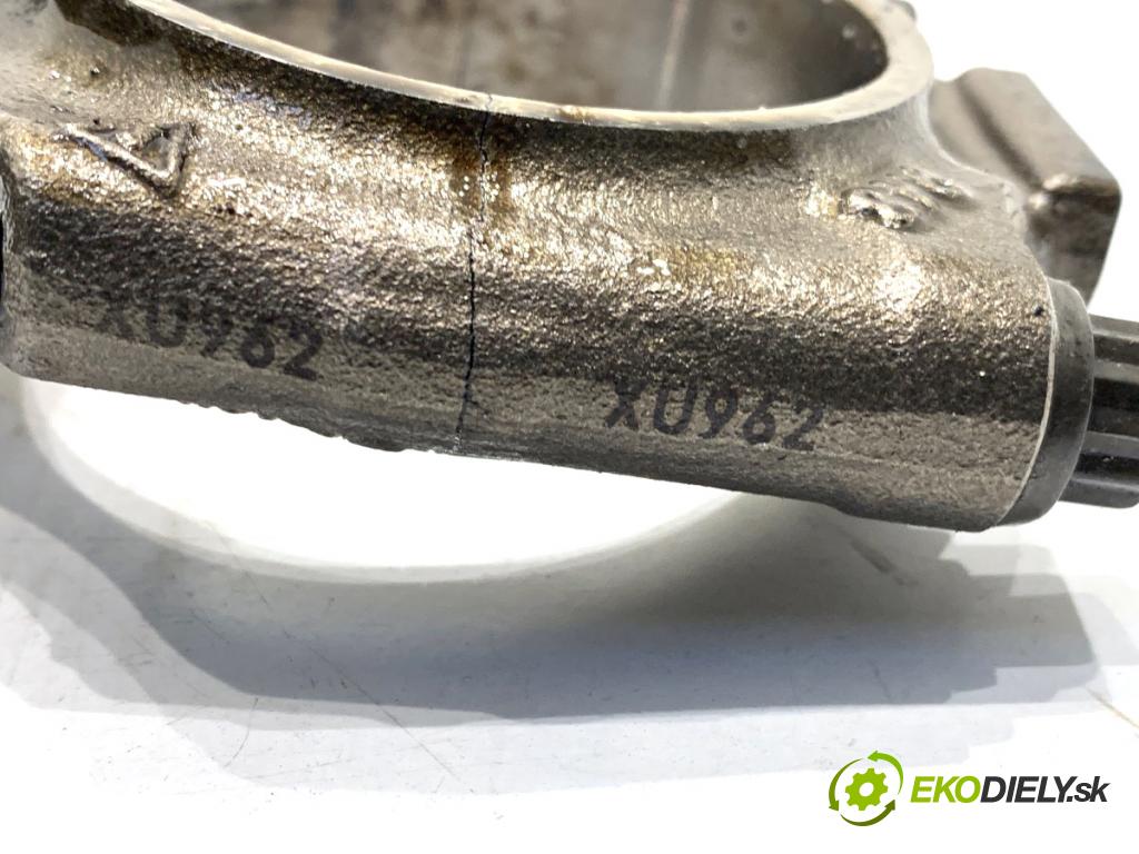 PORSCHE PANAMERA liftback 2010 294 kW 4.8 4S 4806 PIEST: ojnica 9481190R (Piest)