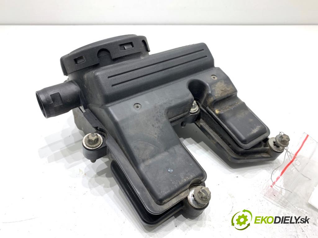 PORSCHE PANAMERA liftback 2010 294 kW 4.8 4S 4806 výparník 94810713520