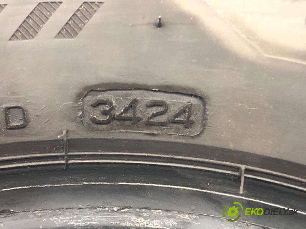 --- ---      PNEUMATIKY: PARA: VÍCENÁ SEZÓNA: 155/65 14"