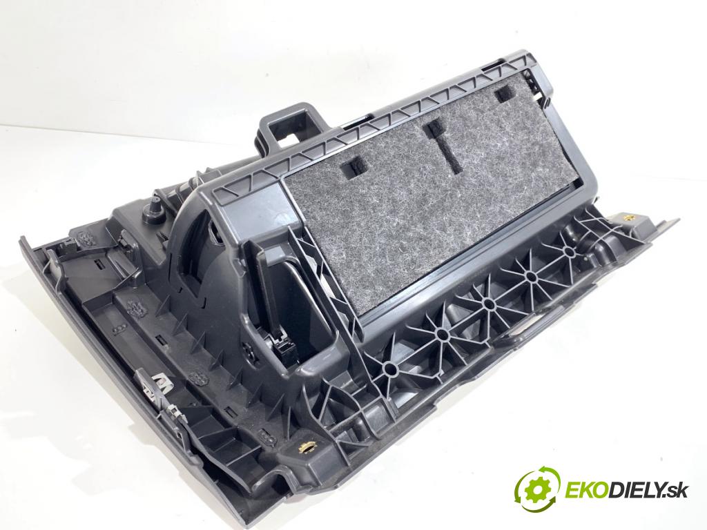 SKODA OCTAVIA IV Kombi 2023 110 kW 2.0 TDI 1968 přihrádka kastlík spolujezdce  (Přihrádka (kastlík))