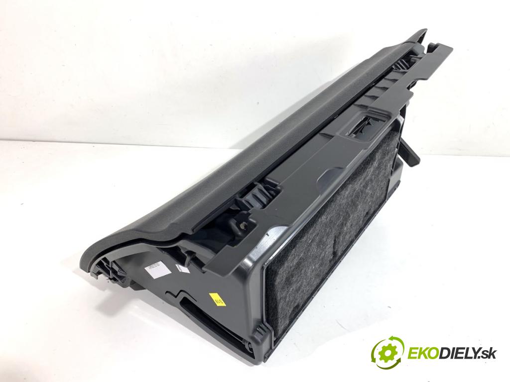 SKODA OCTAVIA IV Kombi 2023 110 kW 2.0 TDI 1968 přihrádka kastlík spolujezdce  (Přihrádka (kastlík))