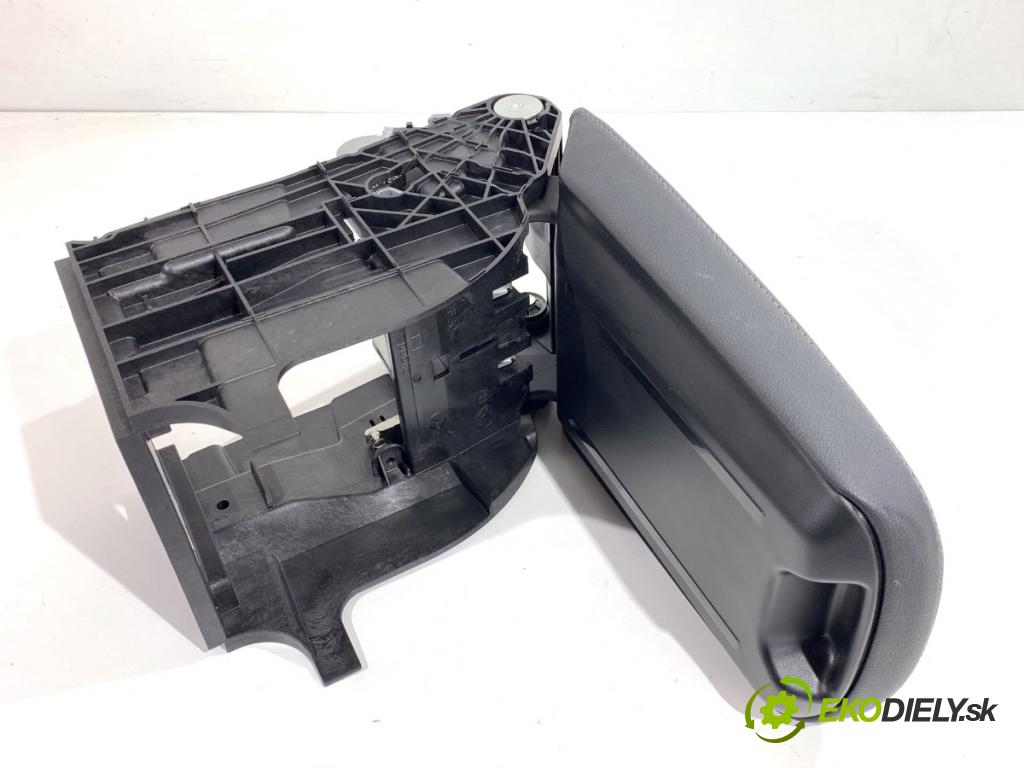 SKODA OCTAVIA IV Kombi 2023 110 kW 2.0 TDI 1968 Lakťová opierka 5E3864207 (Lakťová opierka)