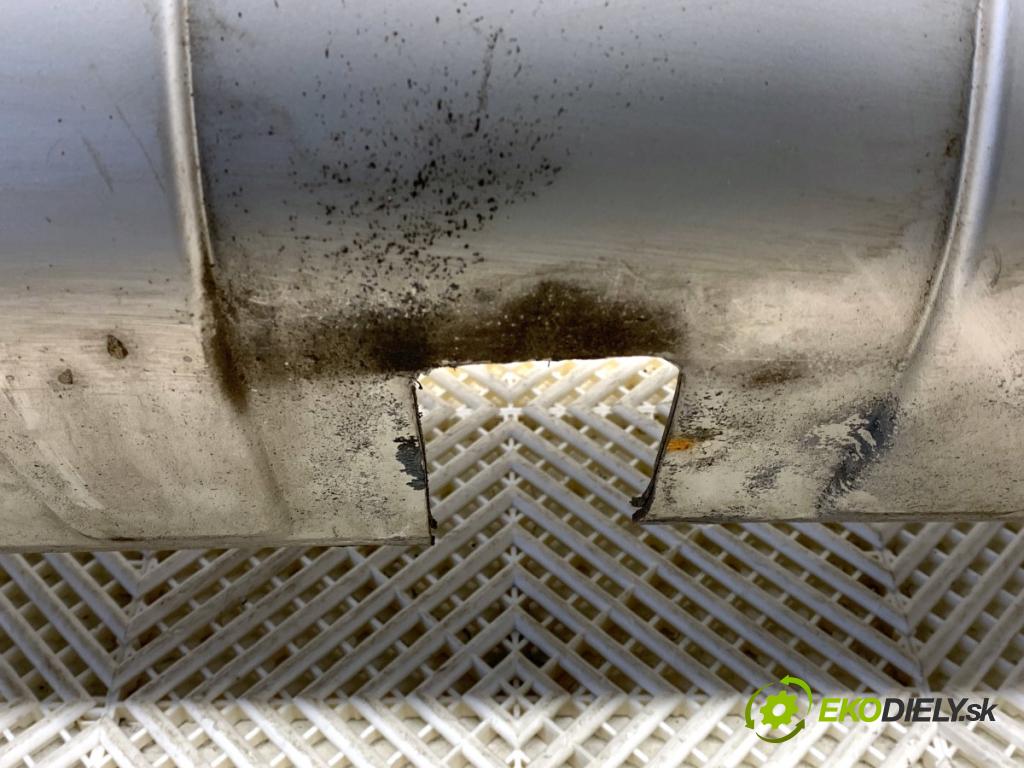 FIAT SEDICI SUV 2012 88 kW 1.6 16V 1586 nárazník zadní část  (Klika dveří ostatní)