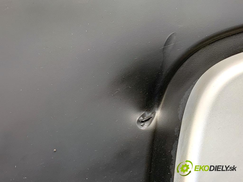 FIAT SEDICI SUV 2012 88 kW 1.6 16V 1586 nárazník zadní část  (Klika dveří ostatní)