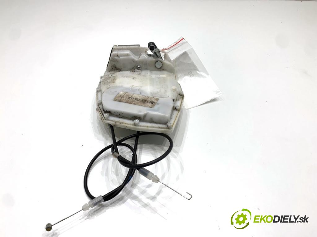 FIAT SEDICI SUV 2012 88 kW 1.6 16V 1586 zámok Dvere ľavy zad 82302-79J12