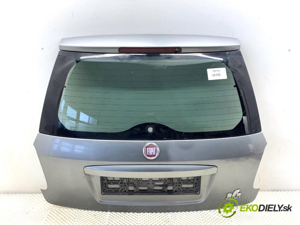 FIAT SEDICI SUV 2012 88 kW 1.6 16V 1586 kapota zadní část ZCD