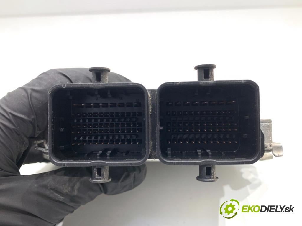 FIAT SEDICI SUV 2012 88 kW 1.6 16V 1586 riadiaca jednotka Motor 33920-55L20 (Riadiaca jednotka)